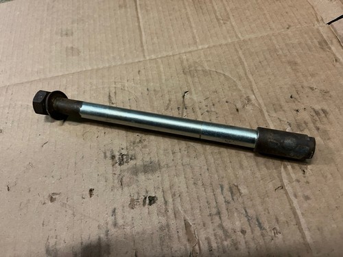 Derby gpr 125 front wheel